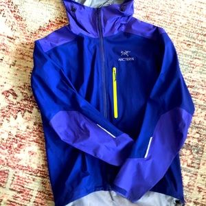 Arcteryx Men’s shell gore-Tex jacket size large